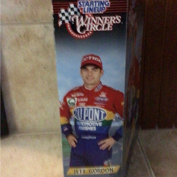 NIB Jeff Gordon 1997 Starting Lineup Winners Circle Poseable 12" Action Figure. - Picture 9 of 14